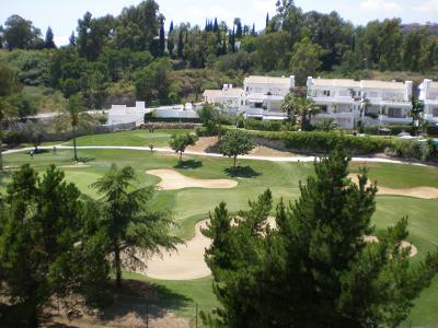 Front line golf apartment in La Quinta